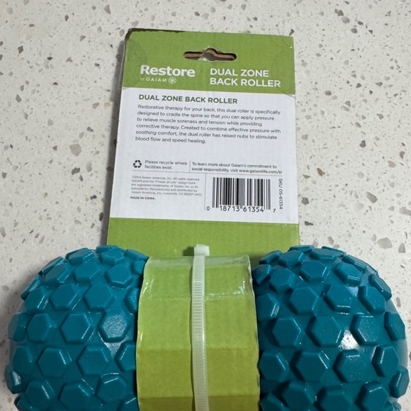 NWT Restore Back Roller - Picture 2 of 4